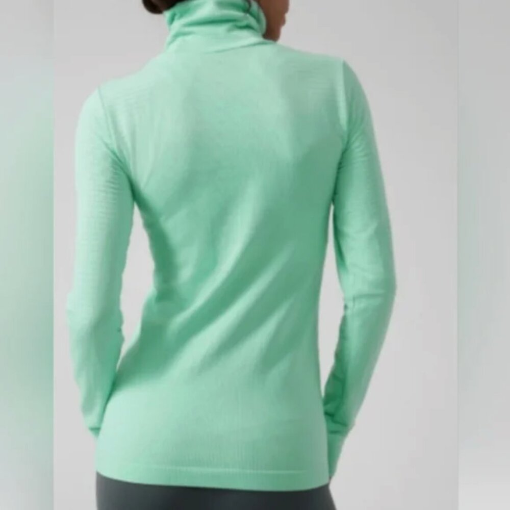 Athleta Aqua Mint Stretch Flurry Blizzard Rib Turtleneck Ribbed Layer Travel Top - Picture 2 of 10